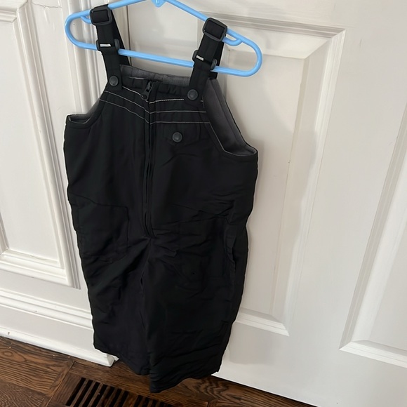 Nike new size 2 black snow pants from Old Navy - Picture 2 of 6